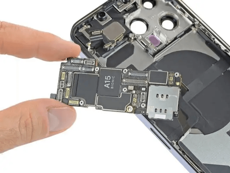 Smartphone internal module assembly